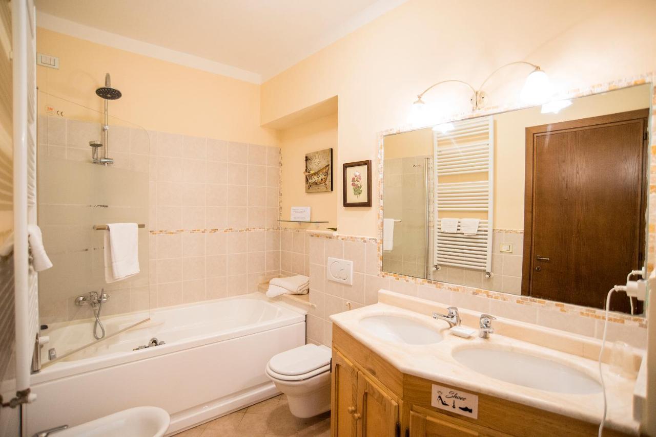 Il Casale Del Ra Guest House Tuoro sul Trasimeno Exterior photo